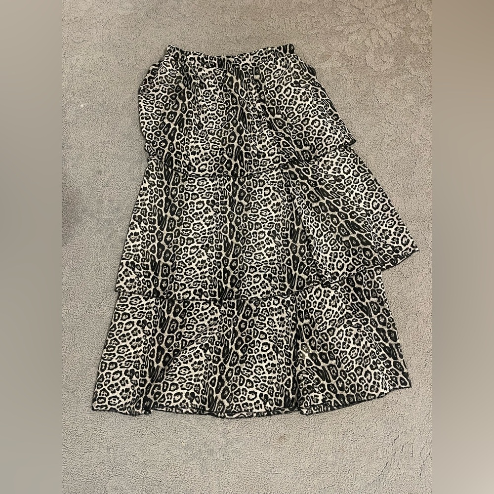 Tiered cheetah skirt
